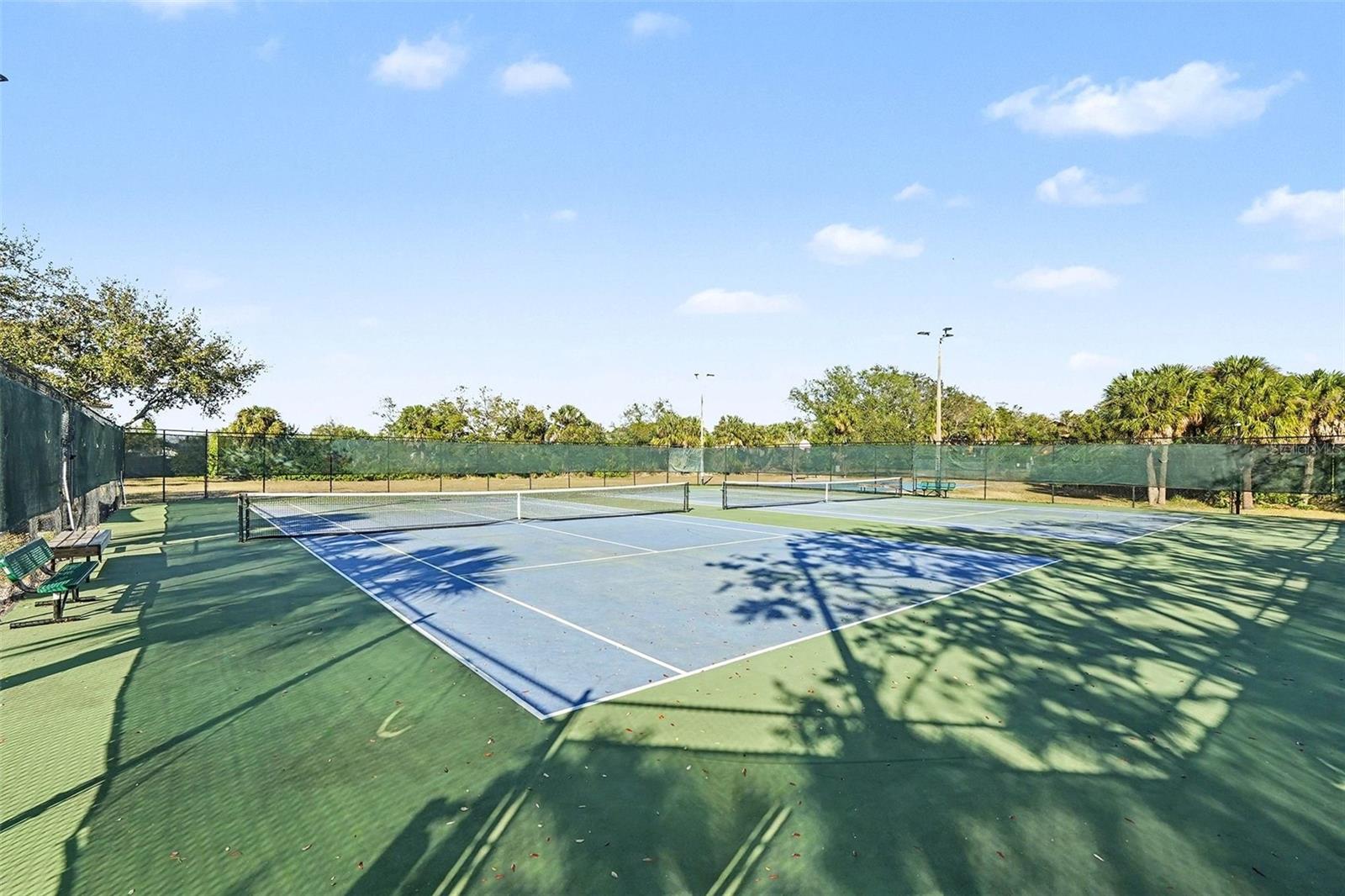 Image 37 of 40 For 10618 Hatteras Drive