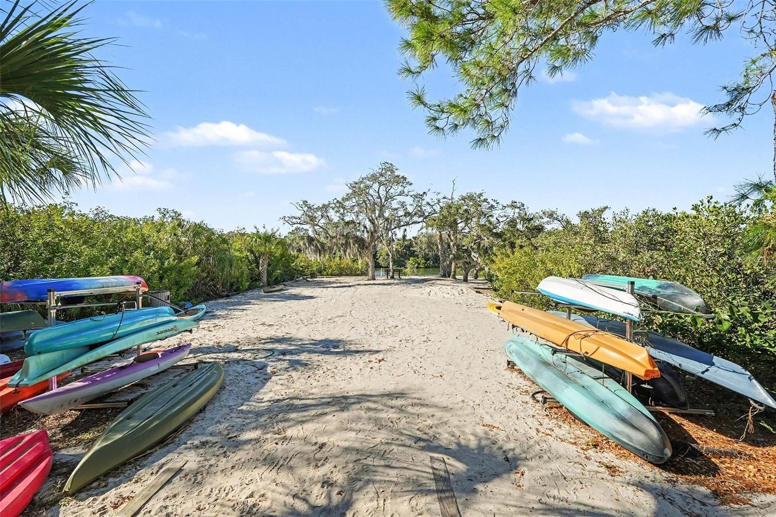 Image 38 of 40 For 10618 Hatteras Drive