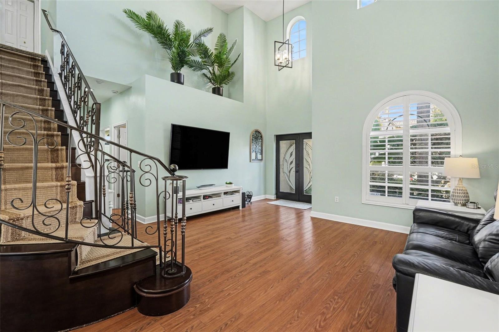 Image 7 of 40 For 10618 Hatteras Drive