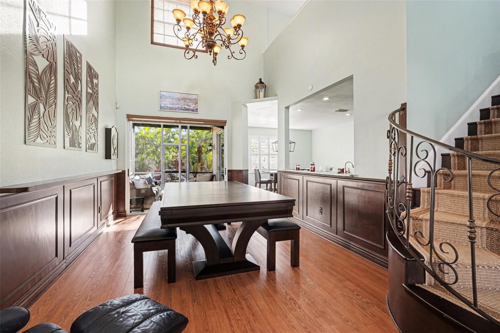 Image 8 of 40 For 10618 Hatteras Drive