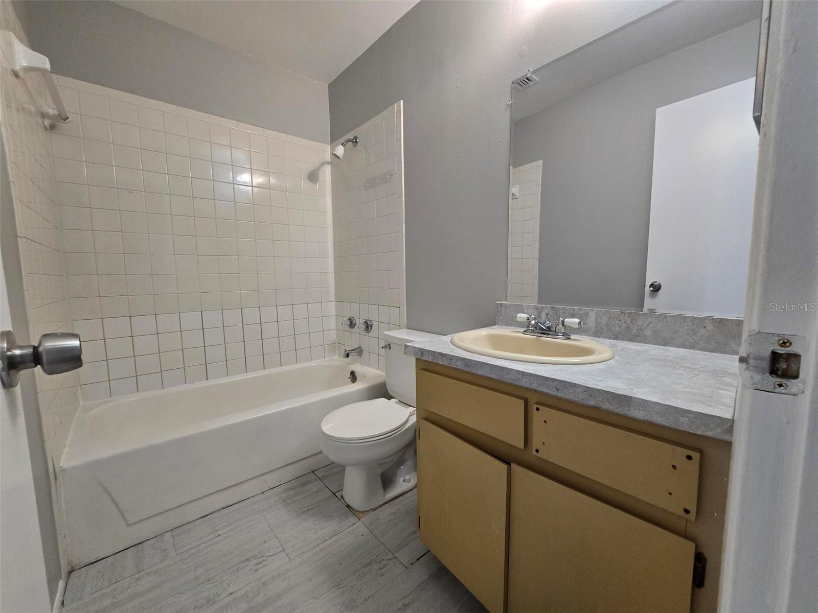 Image 10 of 10 For 920 Otto Villa Place