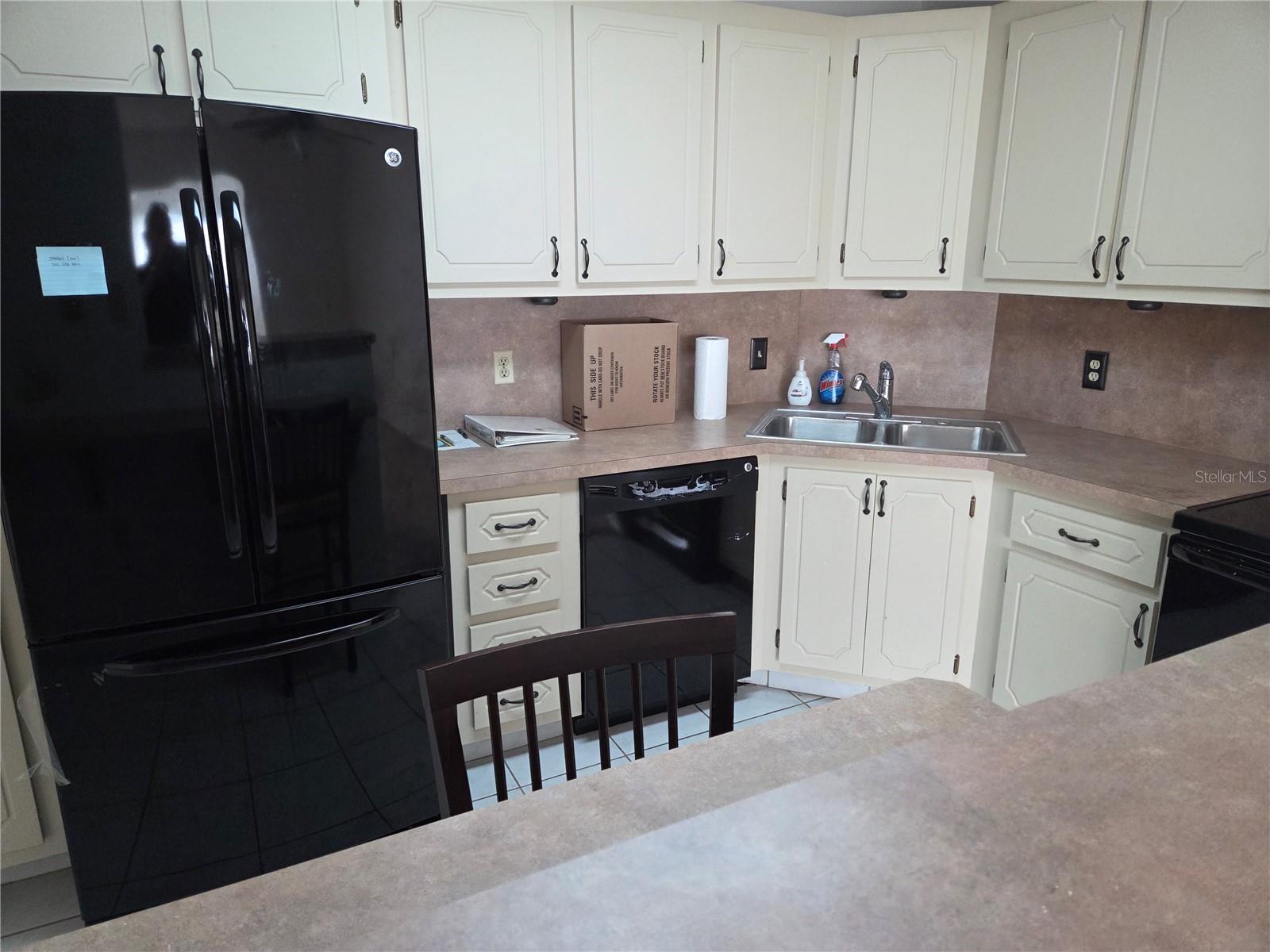 Image 11 of 20 For 115 Aspen Circle 115