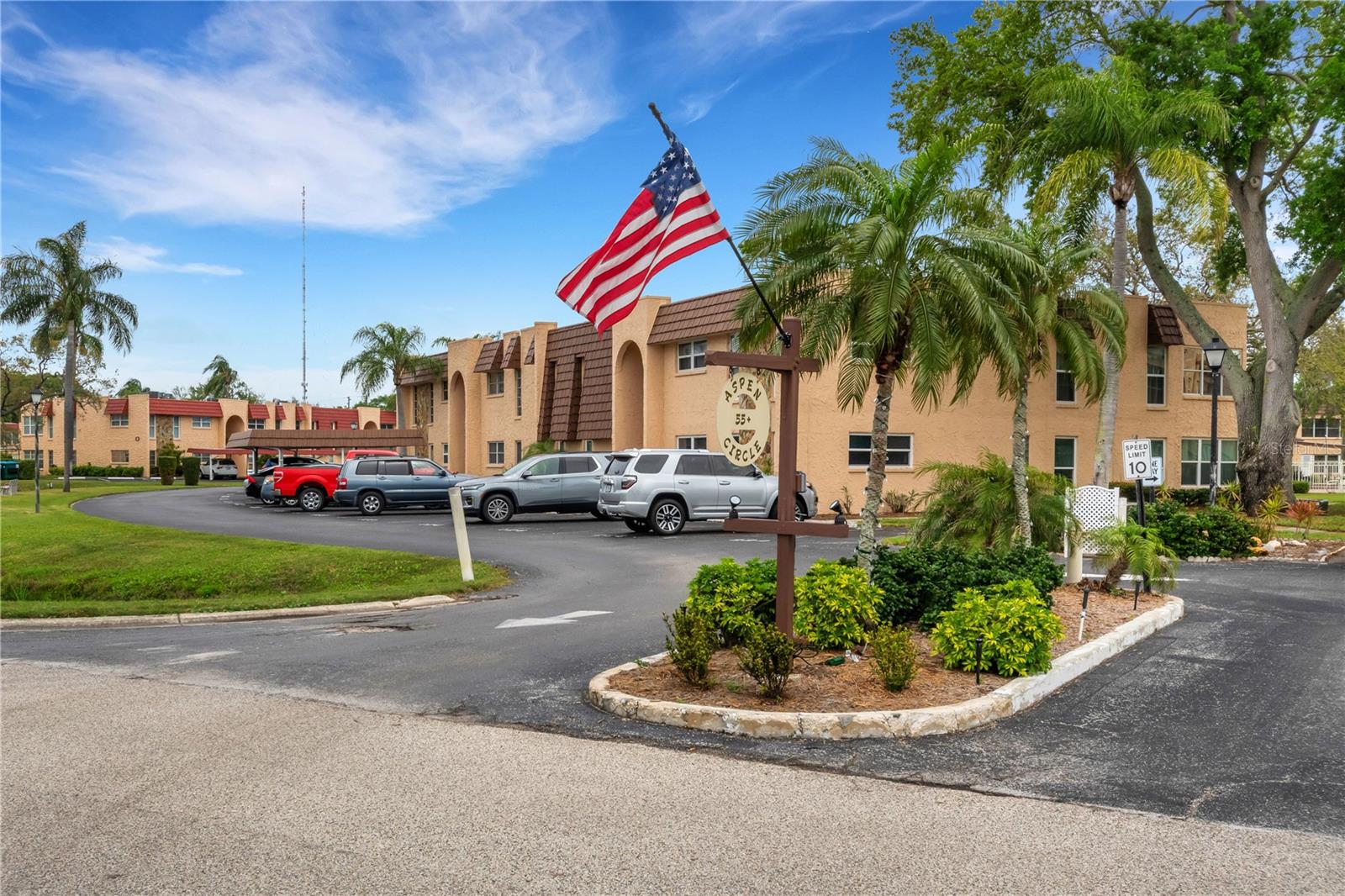 Image 2 of 20 For 115 Aspen Circle 115