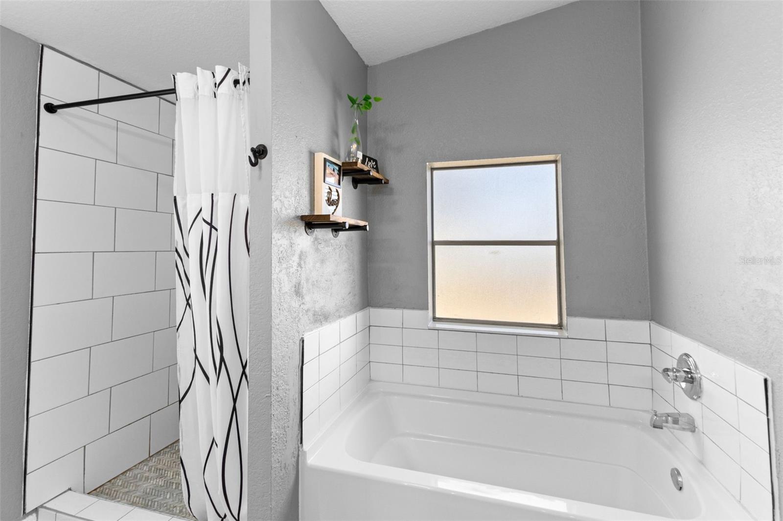 Image 17 of 51 For 4115 Ryals Road