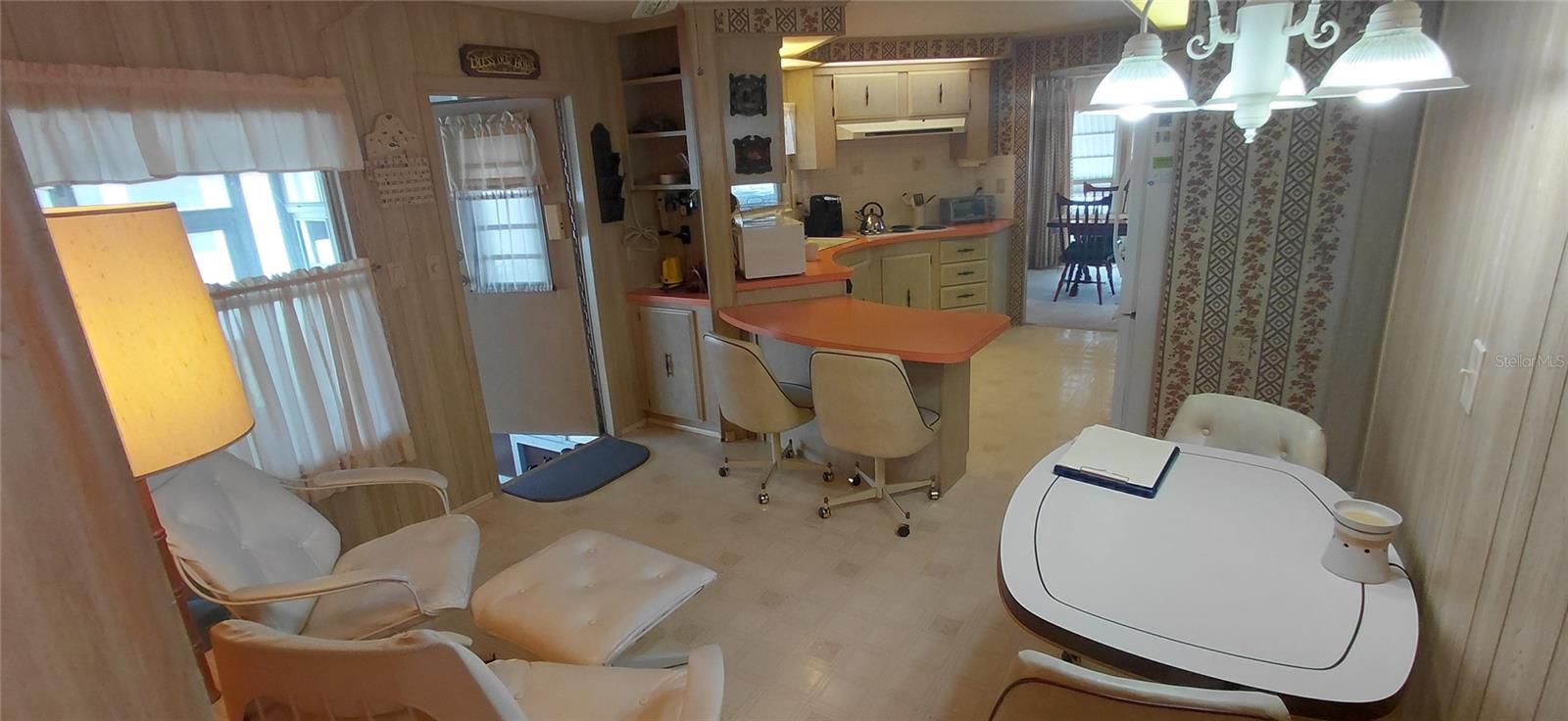 Image 13 of 40 For 2127 Oahu Drive