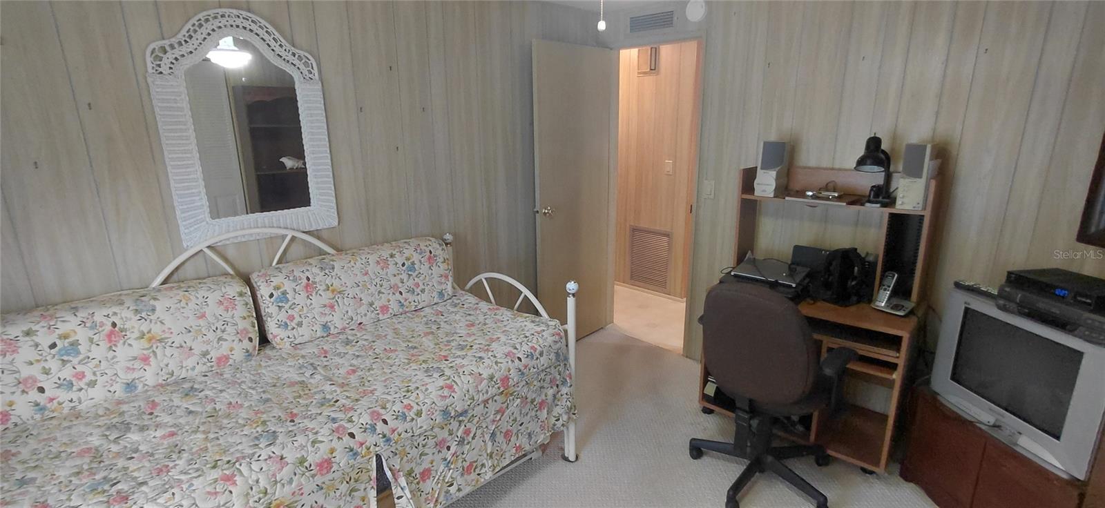 Image 15 of 40 For 2127 Oahu Drive