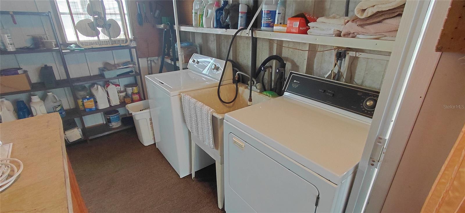 Image 28 of 40 For 2127 Oahu Drive