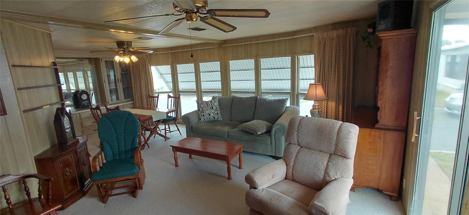 Image 3 of 40 For 2127 Oahu Drive