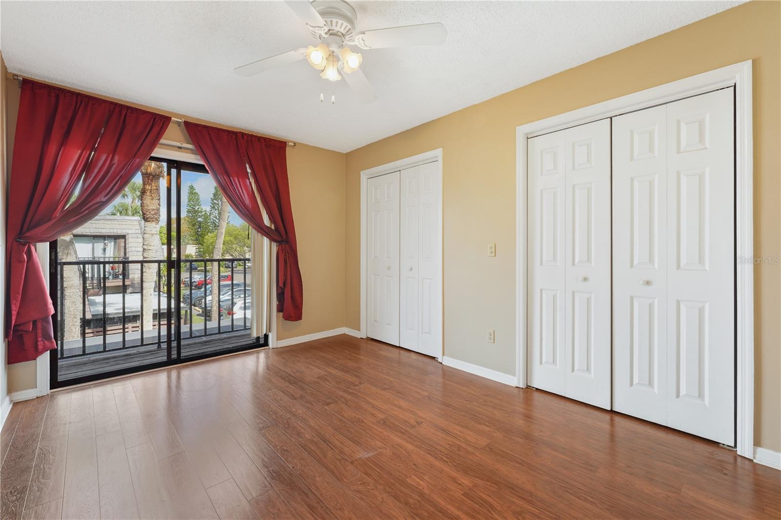 Image 14 of 24 For 15202 Pond Woods Drive