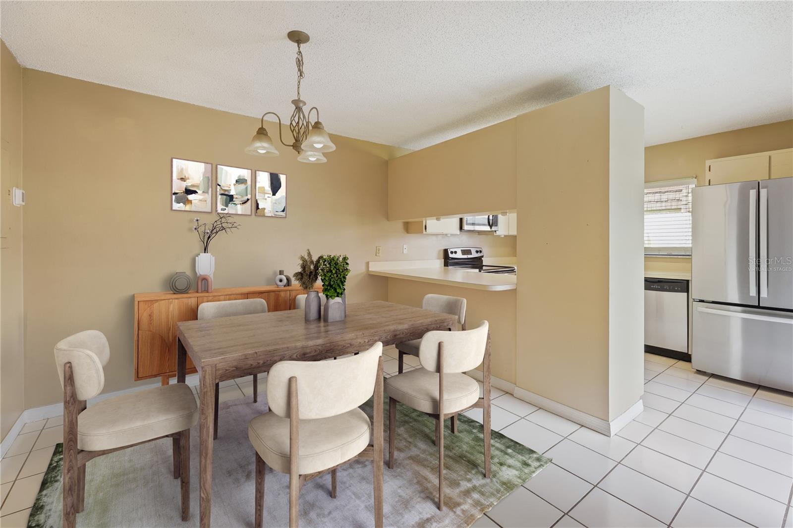 Image 7 of 24 For 15202 Pond Woods Drive