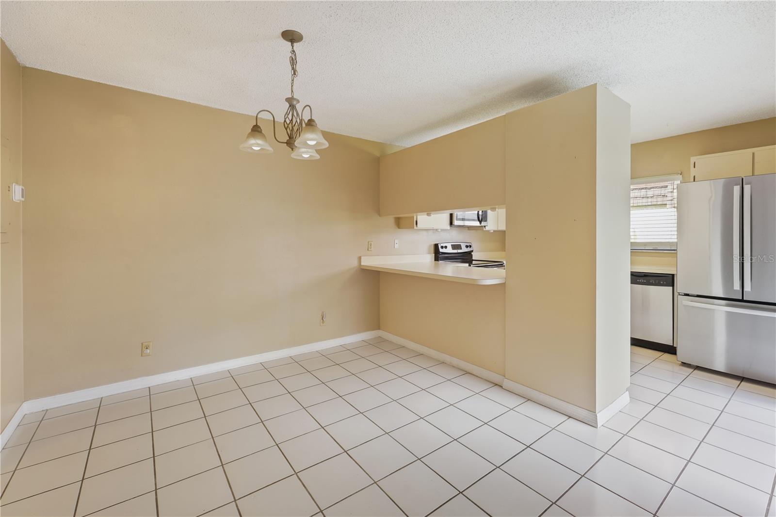 Image 8 of 24 For 15202 Pond Woods Drive