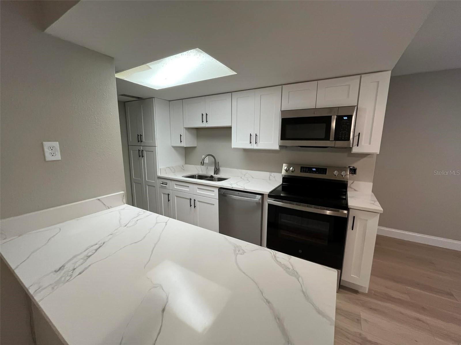 Image 6 of 16 For 3666 Aristotle Avenue 3670