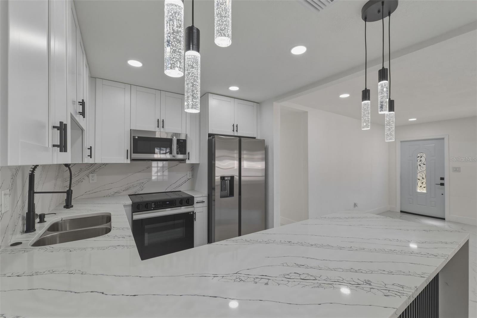 Image 12 of 43 For 1413 May Street