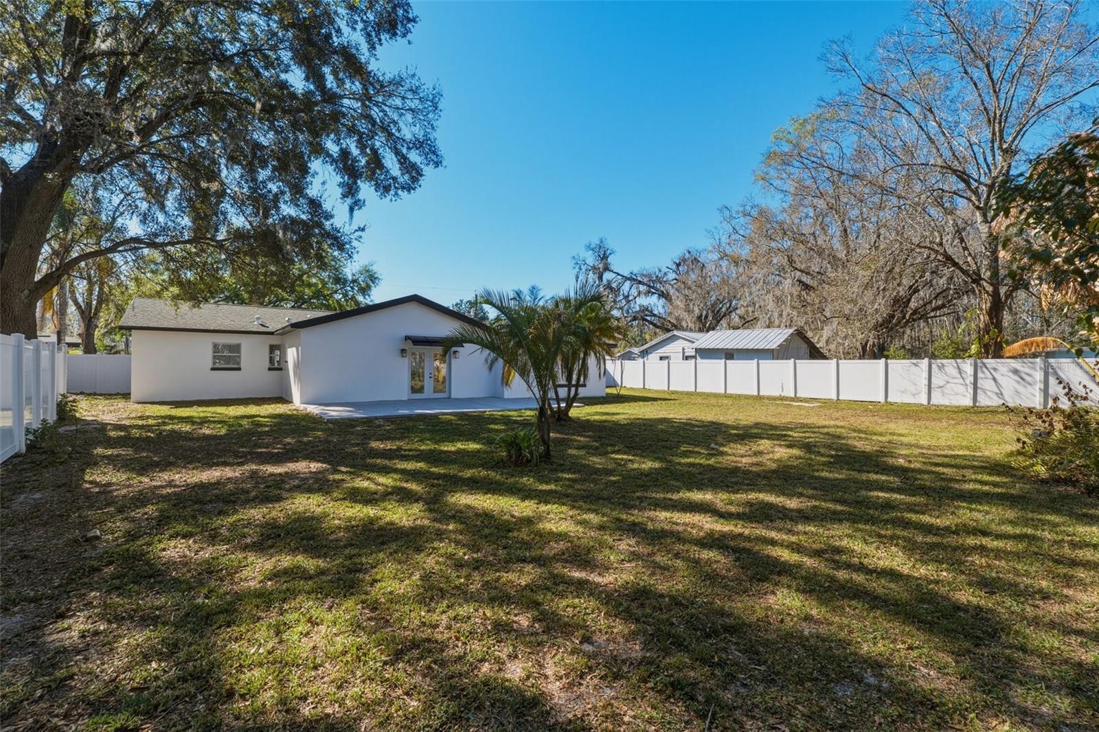 Image 31 of 43 For 1413 May Street