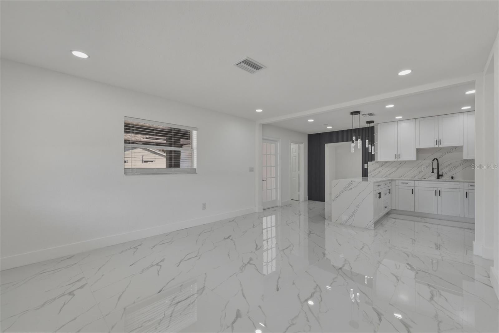 Image 8 of 43 For 1413 May Street