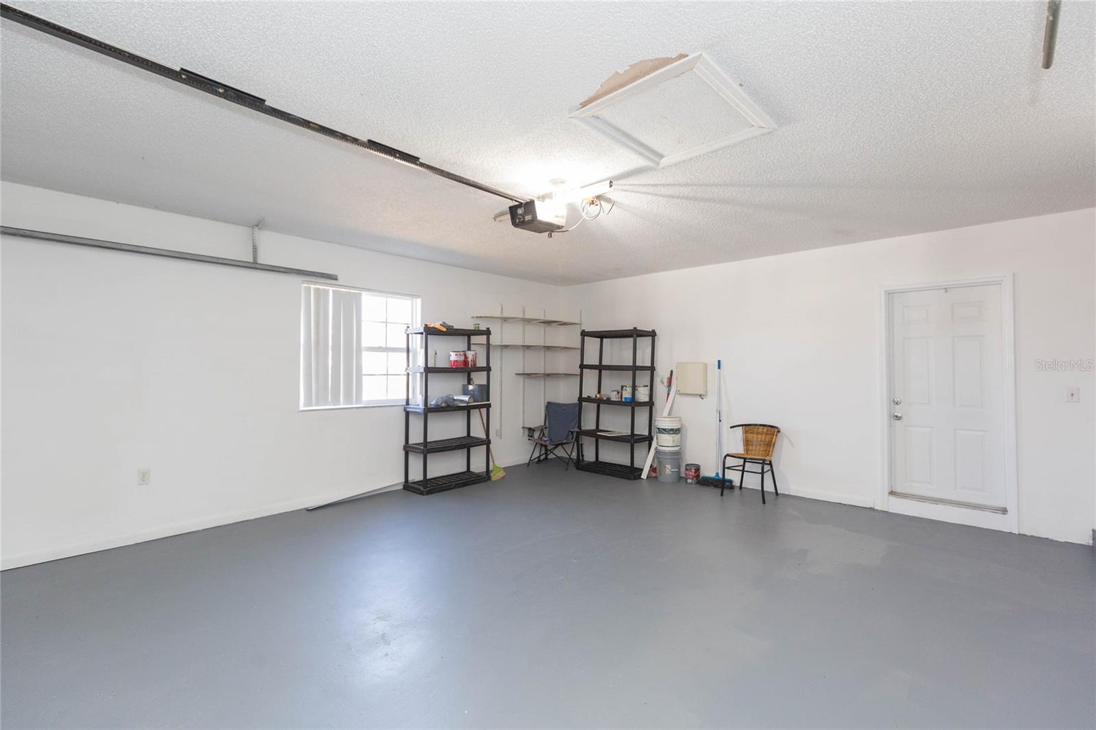 Image 29 of 35 For 2307 Lincoln Court