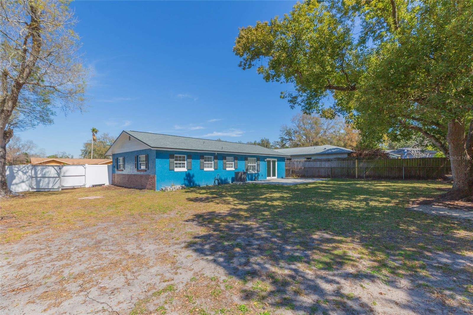 Image 33 of 35 For 2307 Lincoln Court