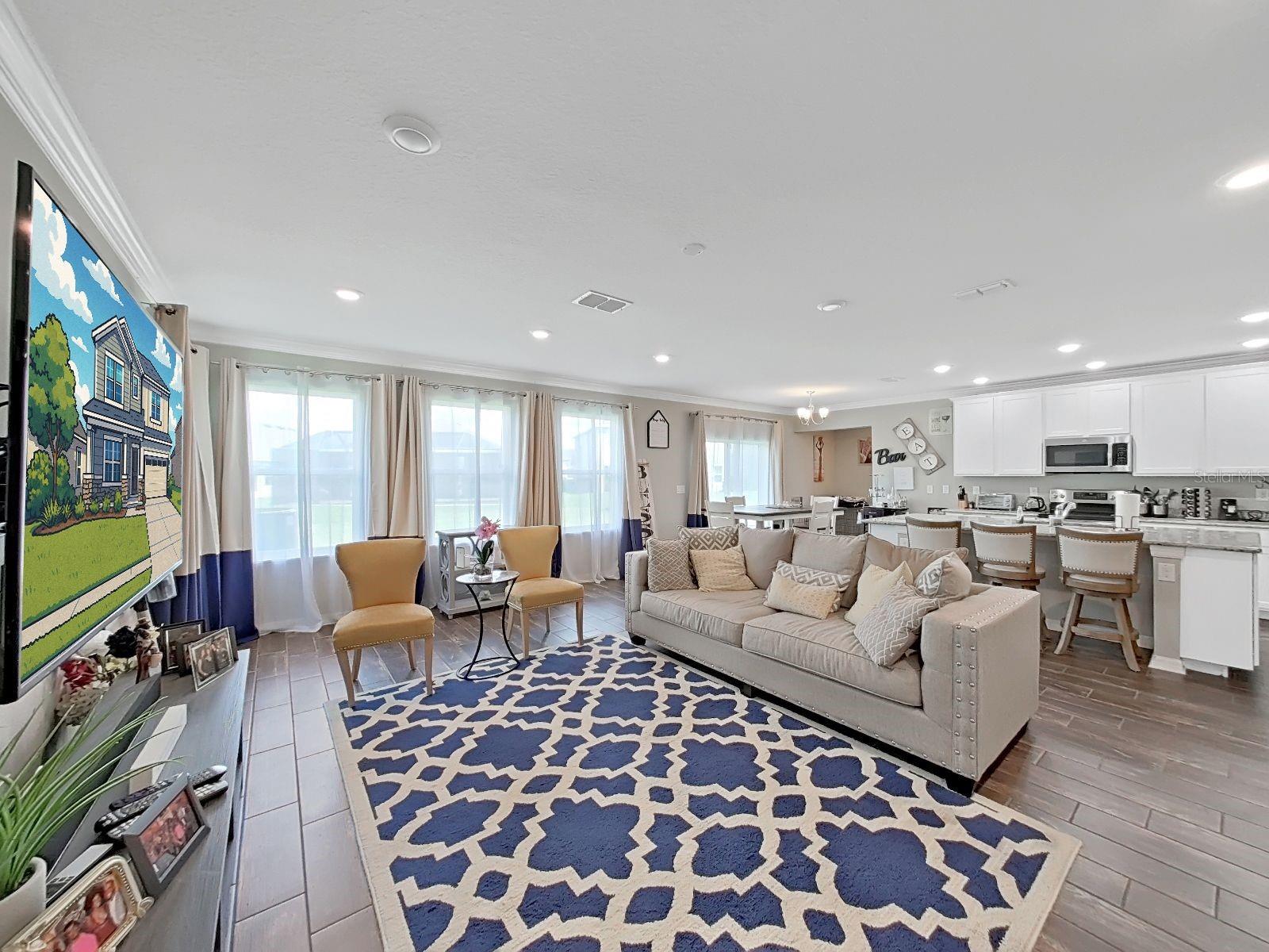 Image 13 of 37 For 8307 Olive Brook Drive