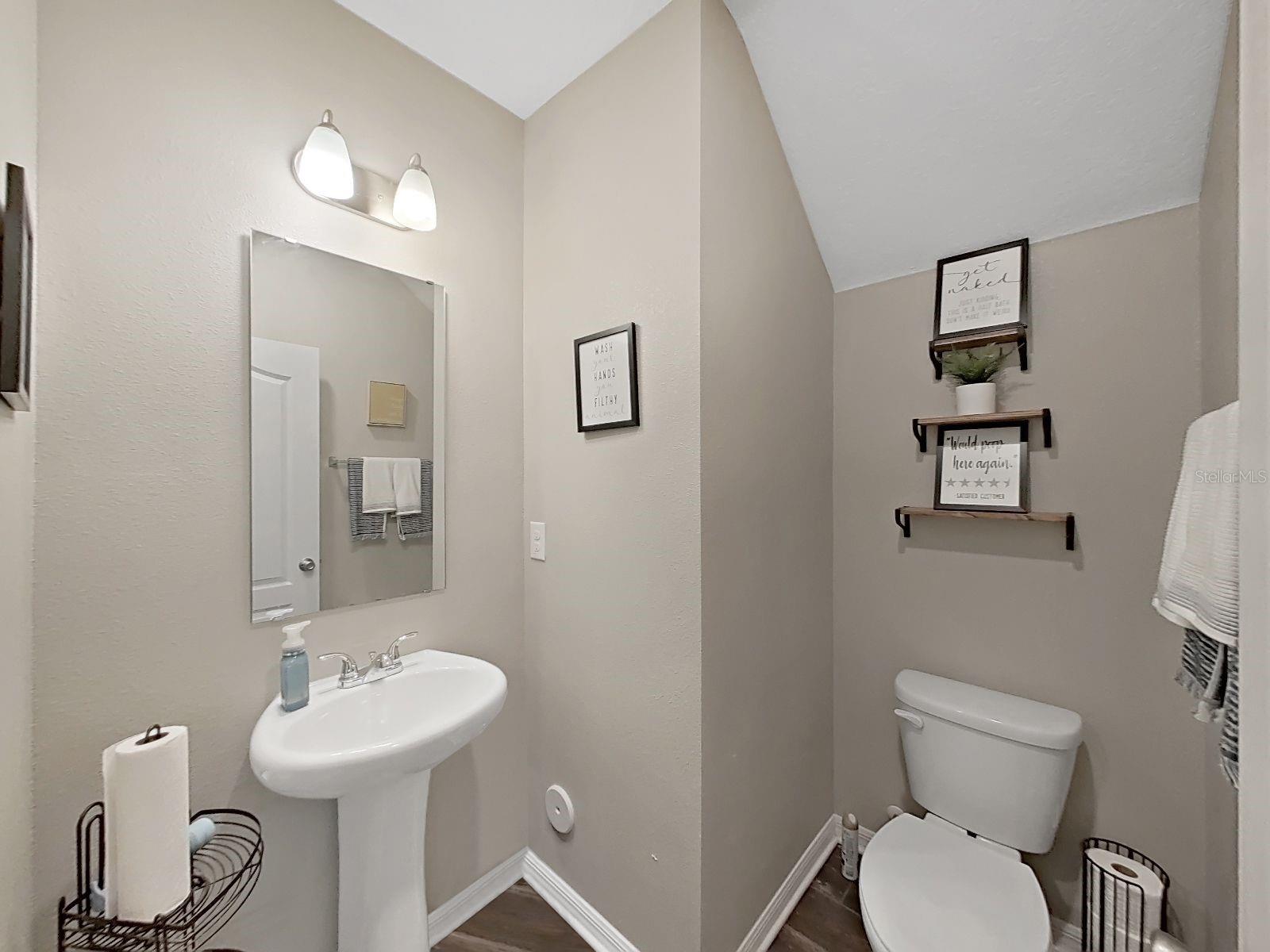 Image 15 of 37 For 8307 Olive Brook Drive