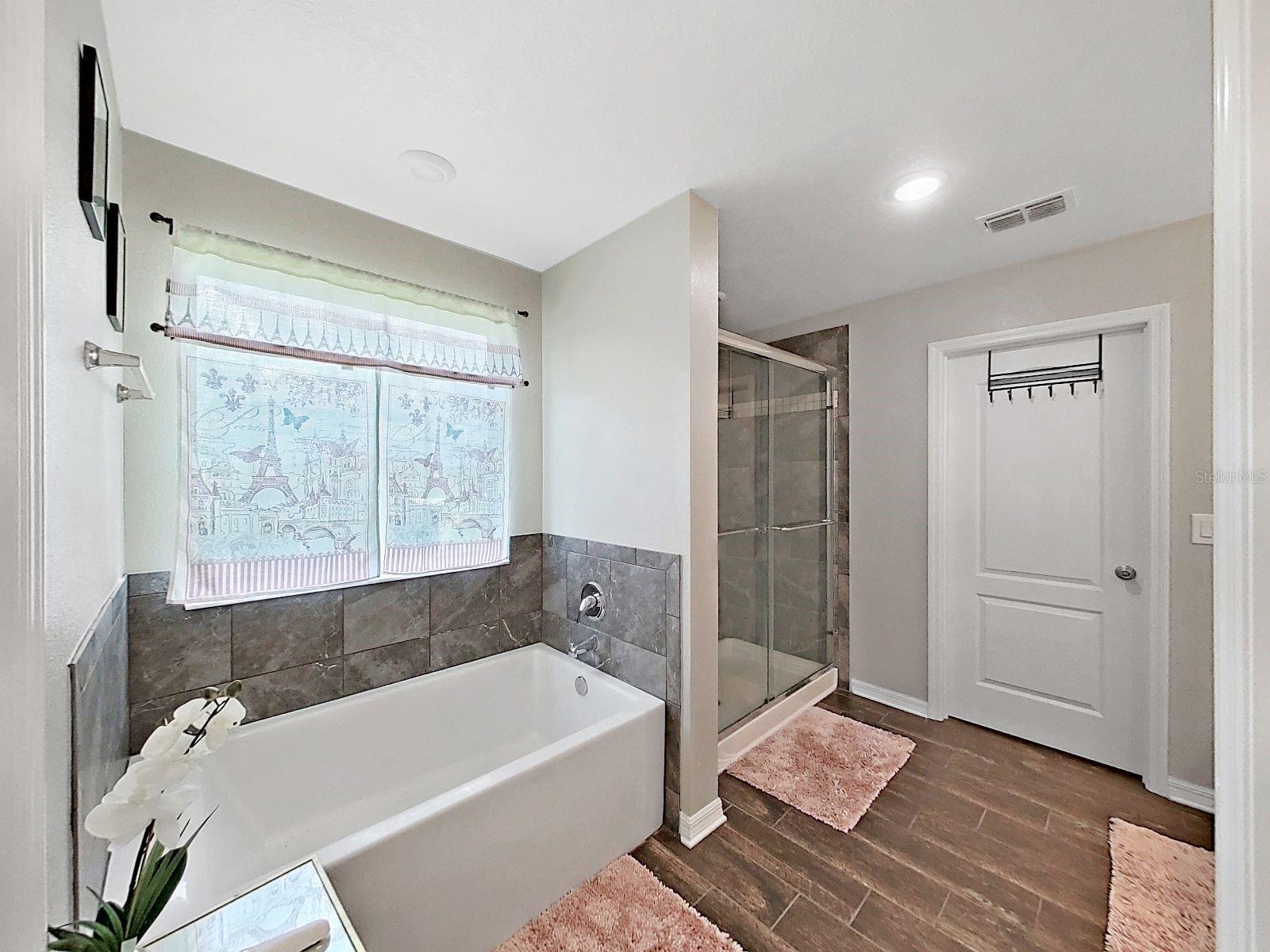 Image 34 of 37 For 8307 Olive Brook Drive