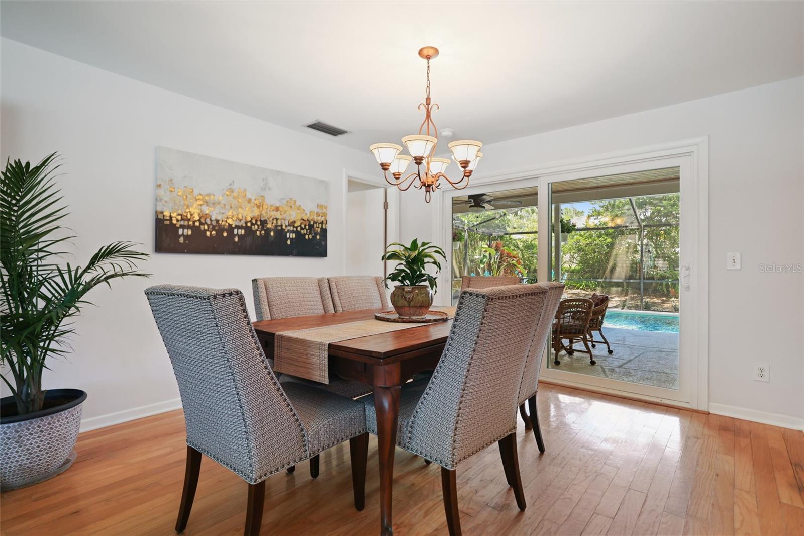 Image 13 of 69 For 2353 Demaret Drive