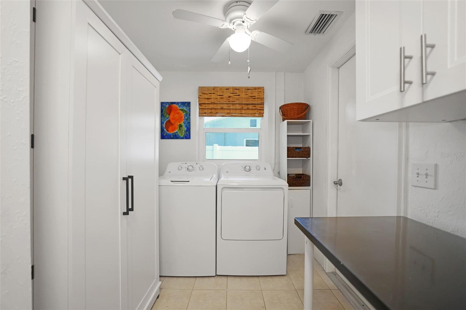 Image 44 of 69 For 2353 Demaret Drive