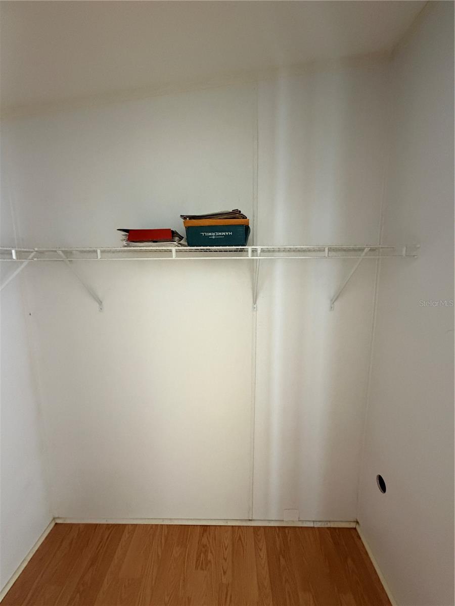 Image 11 of 23 For 1735 Dorothy Boulevard