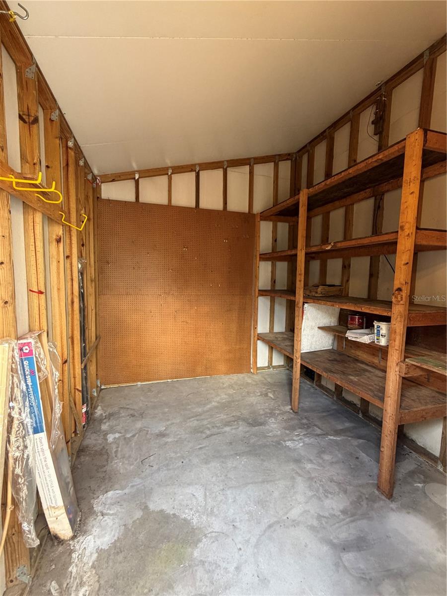 Image 20 of 23 For 1735 Dorothy Boulevard