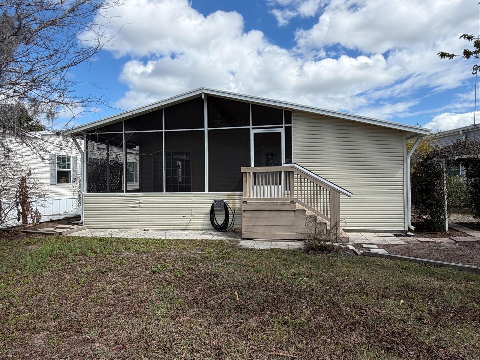 Image 4 of 23 For 1735 Dorothy Boulevard