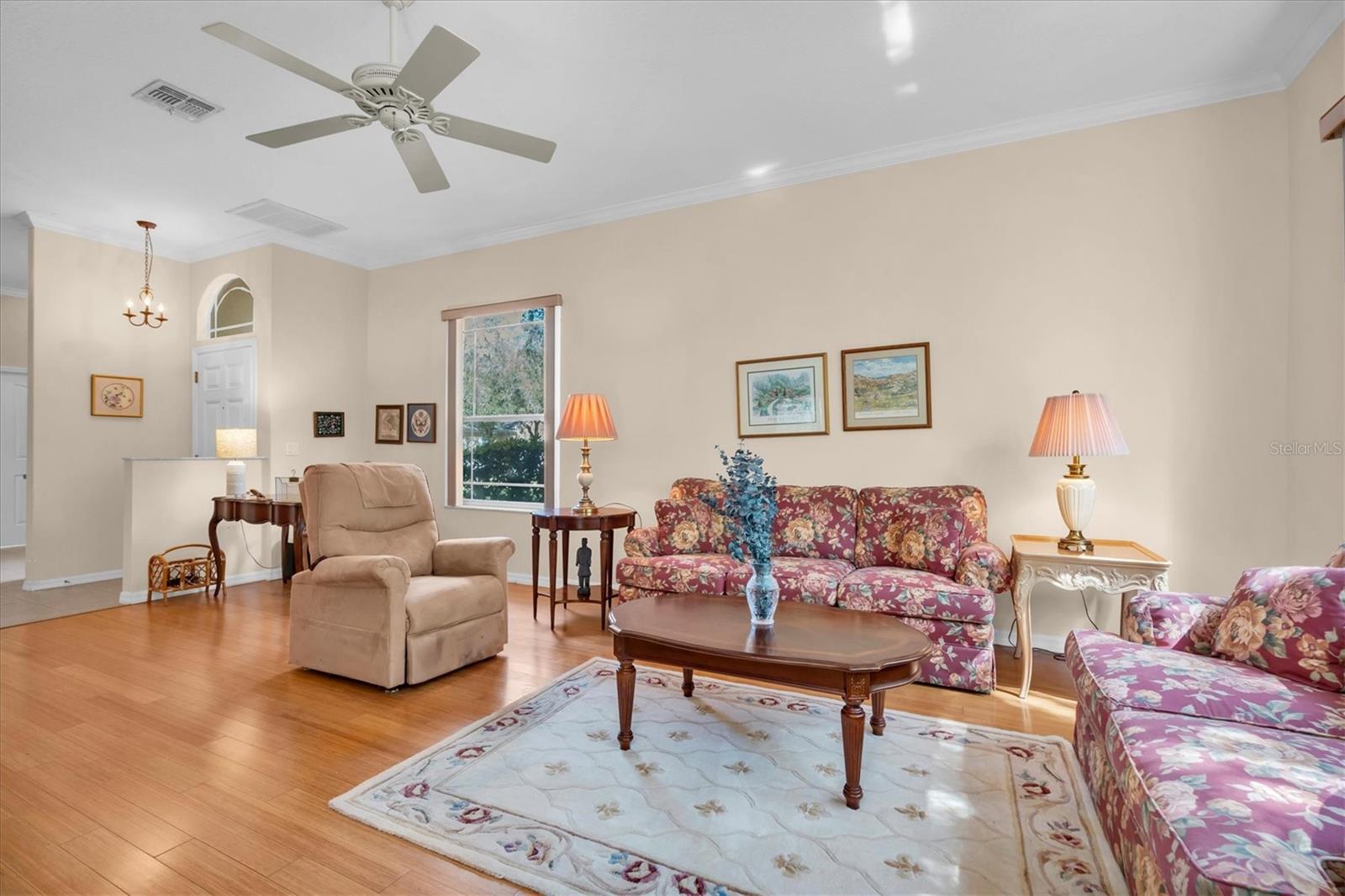 Image 8 of 32 For 7636 Wimpole Drive