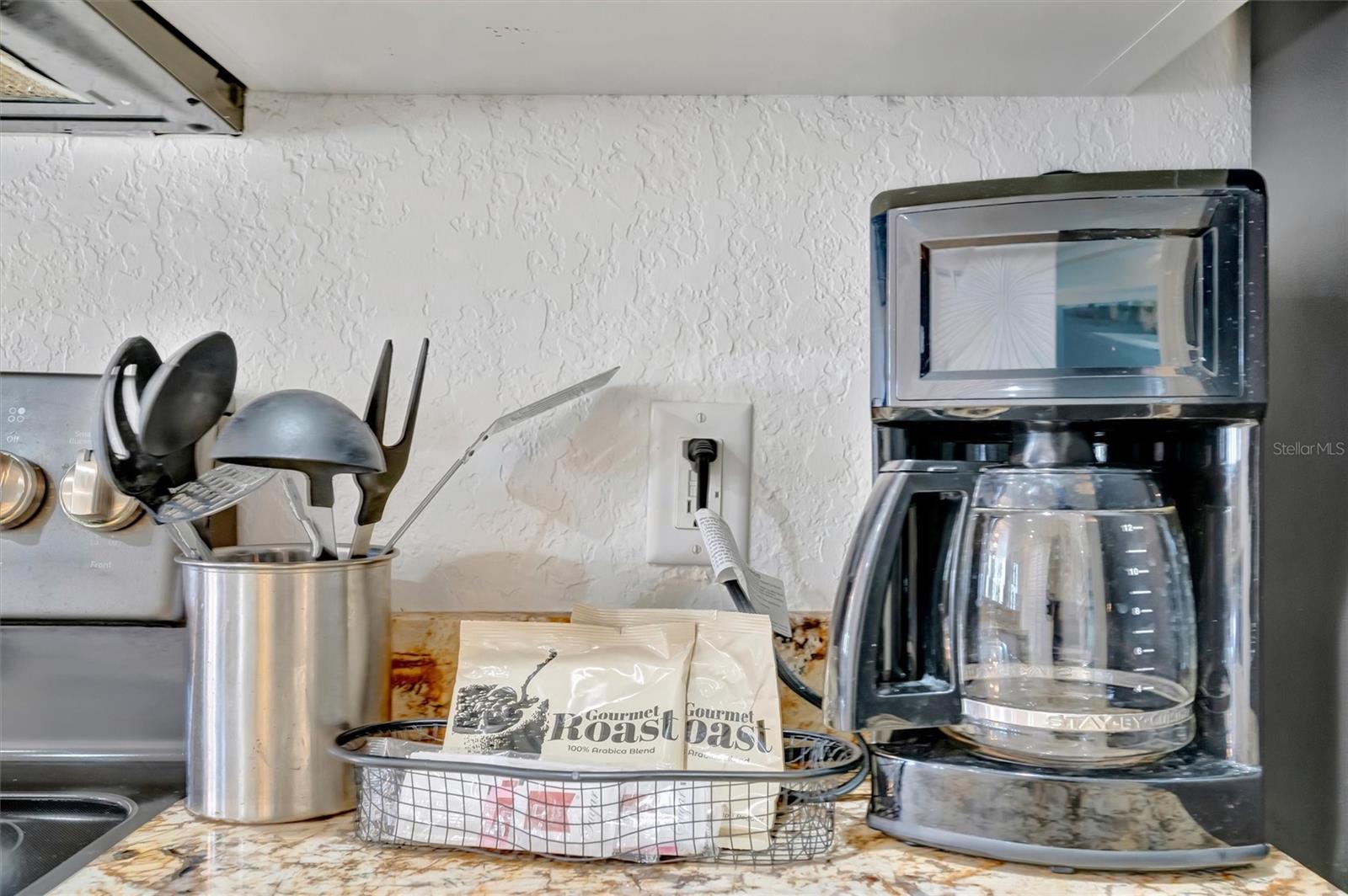 Image 12 of 37 For 12000 Gulf Boulevard 301n