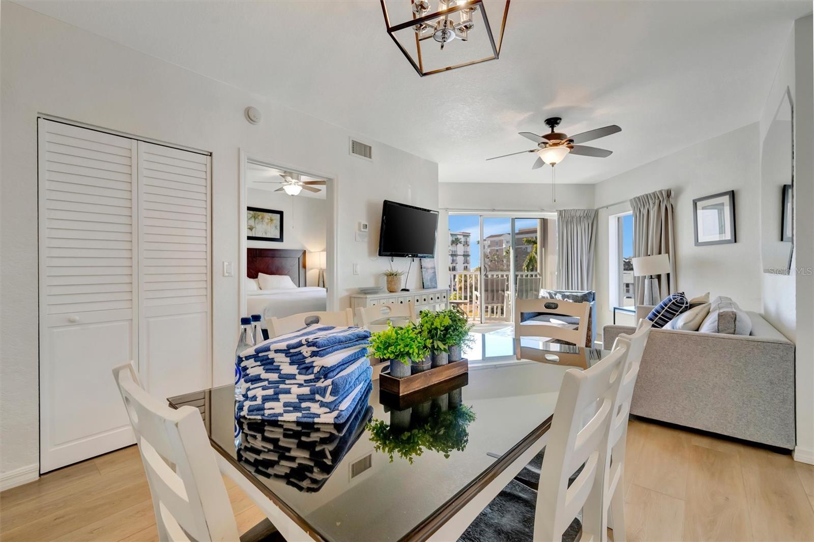 Image 14 of 37 For 12000 Gulf Boulevard 301n