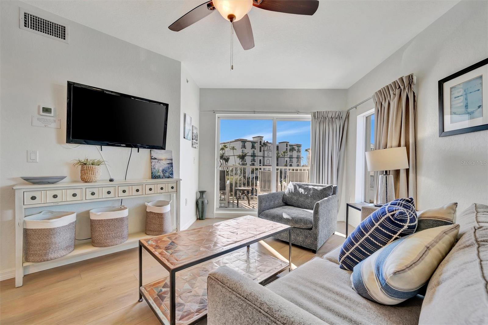 Image 19 of 37 For 12000 Gulf Boulevard 301n