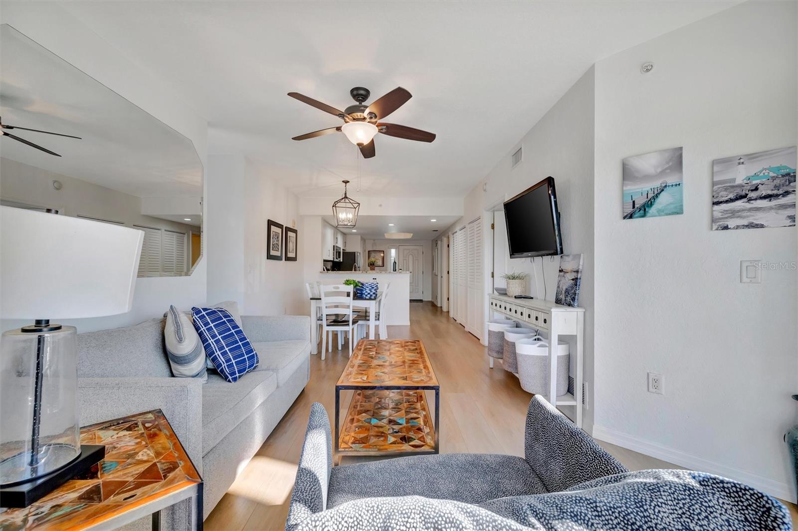 Image 21 of 37 For 12000 Gulf Boulevard 301n