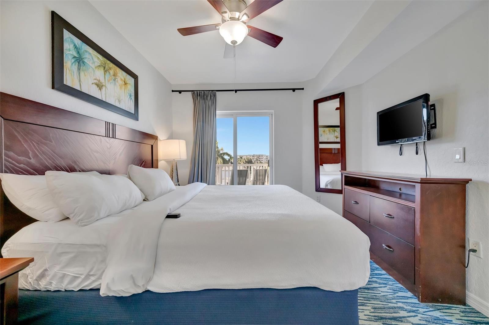 Image 24 of 37 For 12000 Gulf Boulevard 301n