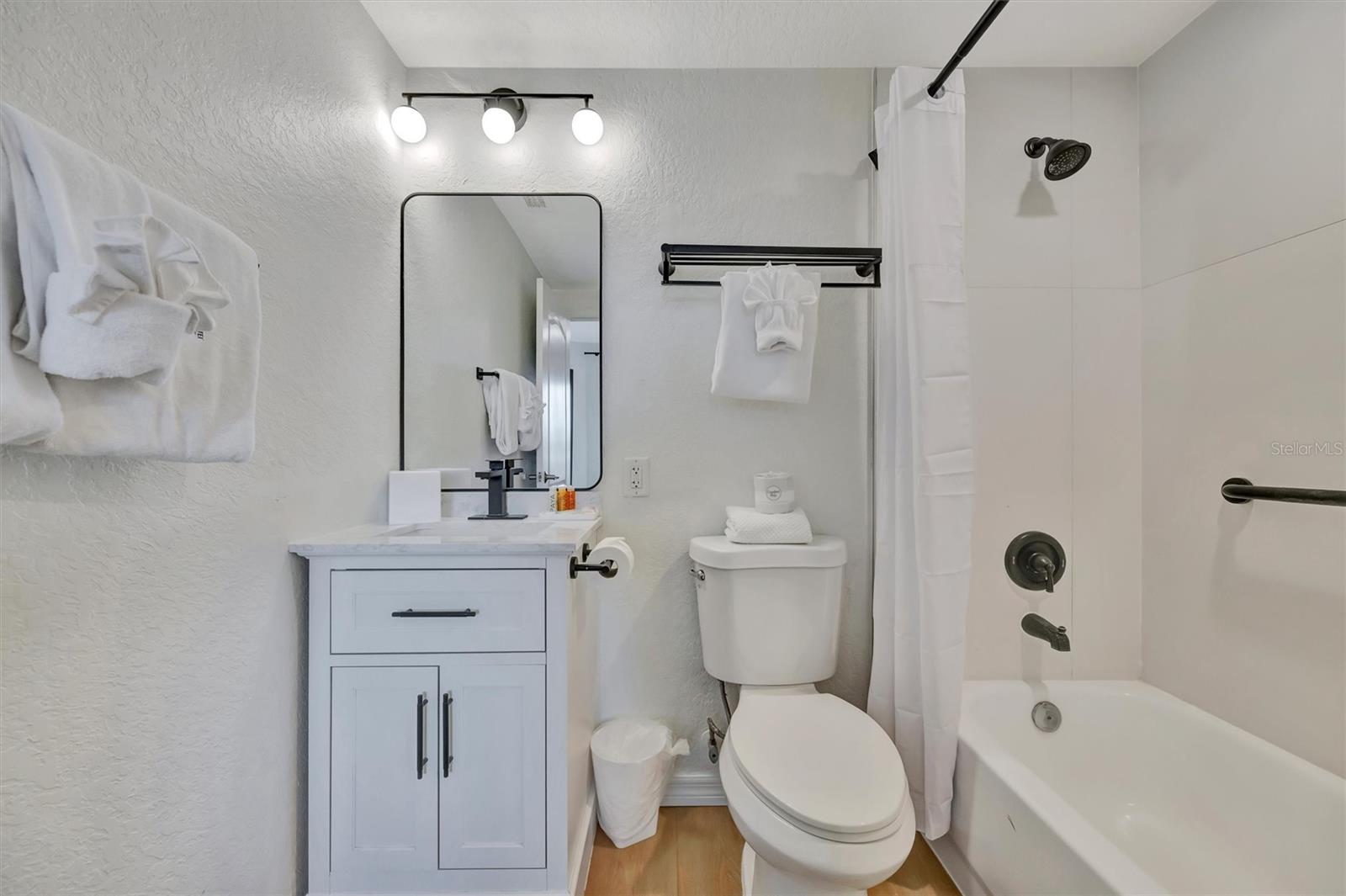 Image 27 of 37 For 12000 Gulf Boulevard 301n