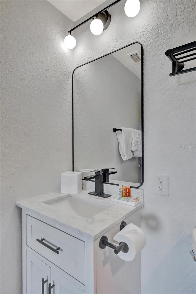 Image 30 of 37 For 12000 Gulf Boulevard 301n