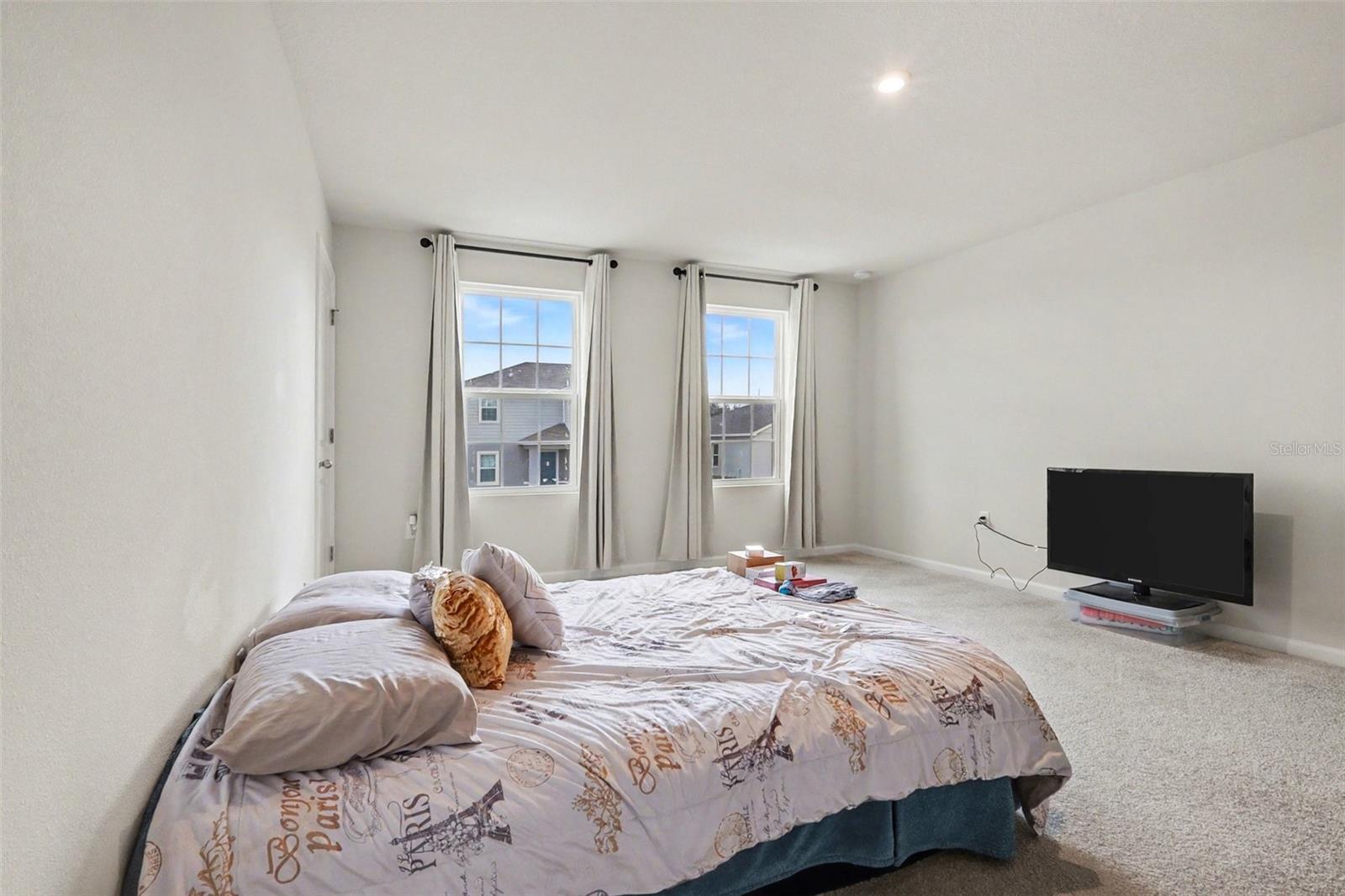 Image 18 of 27 For 136 Piave Street