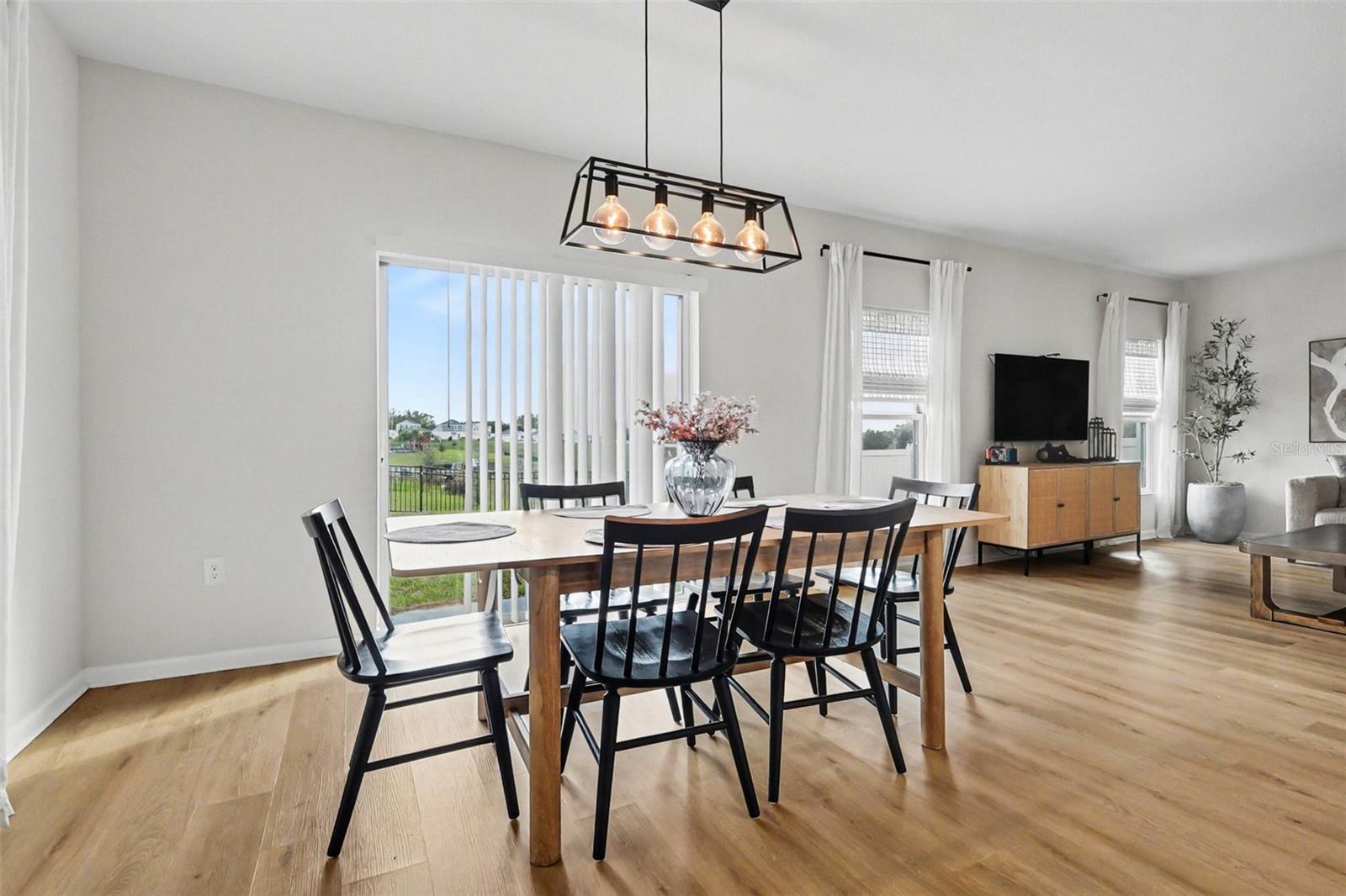 Image 7 of 27 For 136 Piave Street