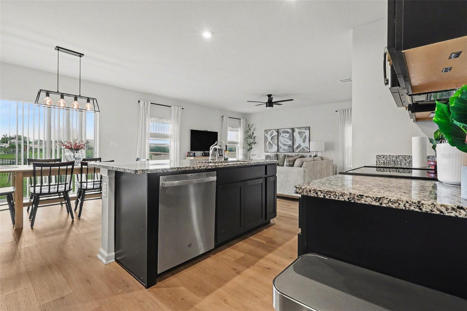 Image 9 of 27 For 136 Piave Street
