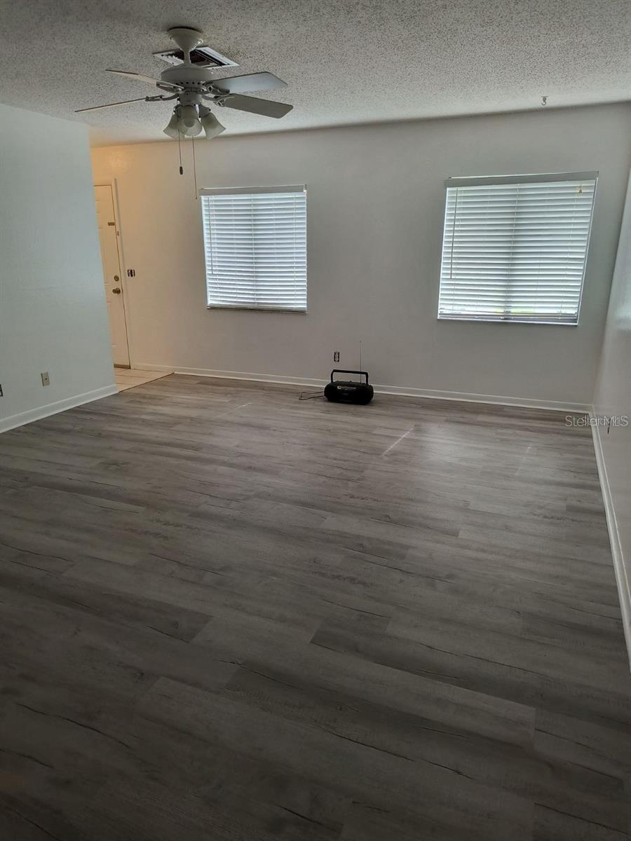 Image 7 of 8 For 2285 Richter Street