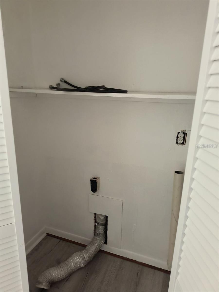 Image 8 of 8 For 2285 Richter Street