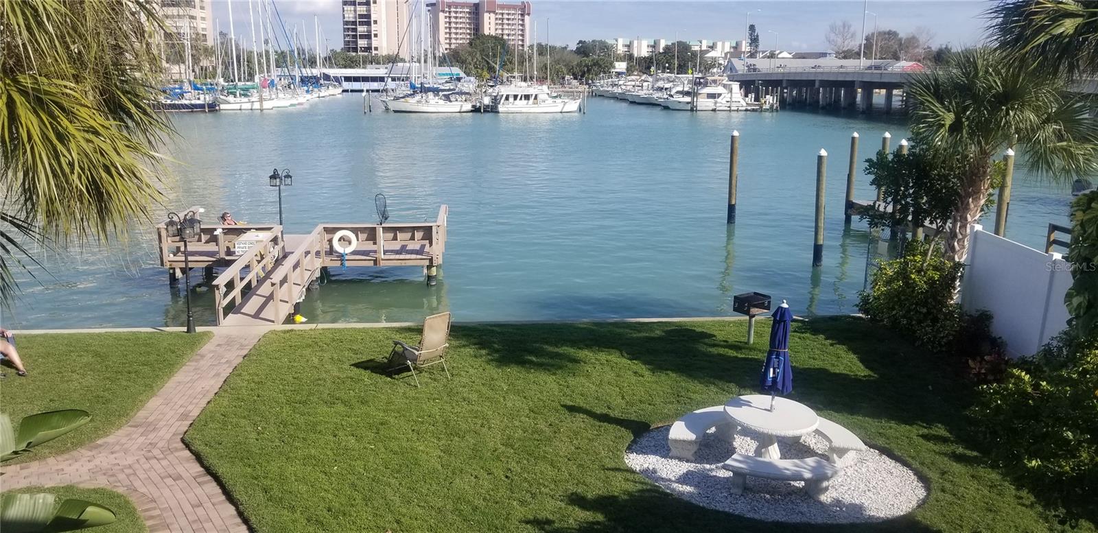 Image 4 of 18 For 9715 Harrell Avenue 14