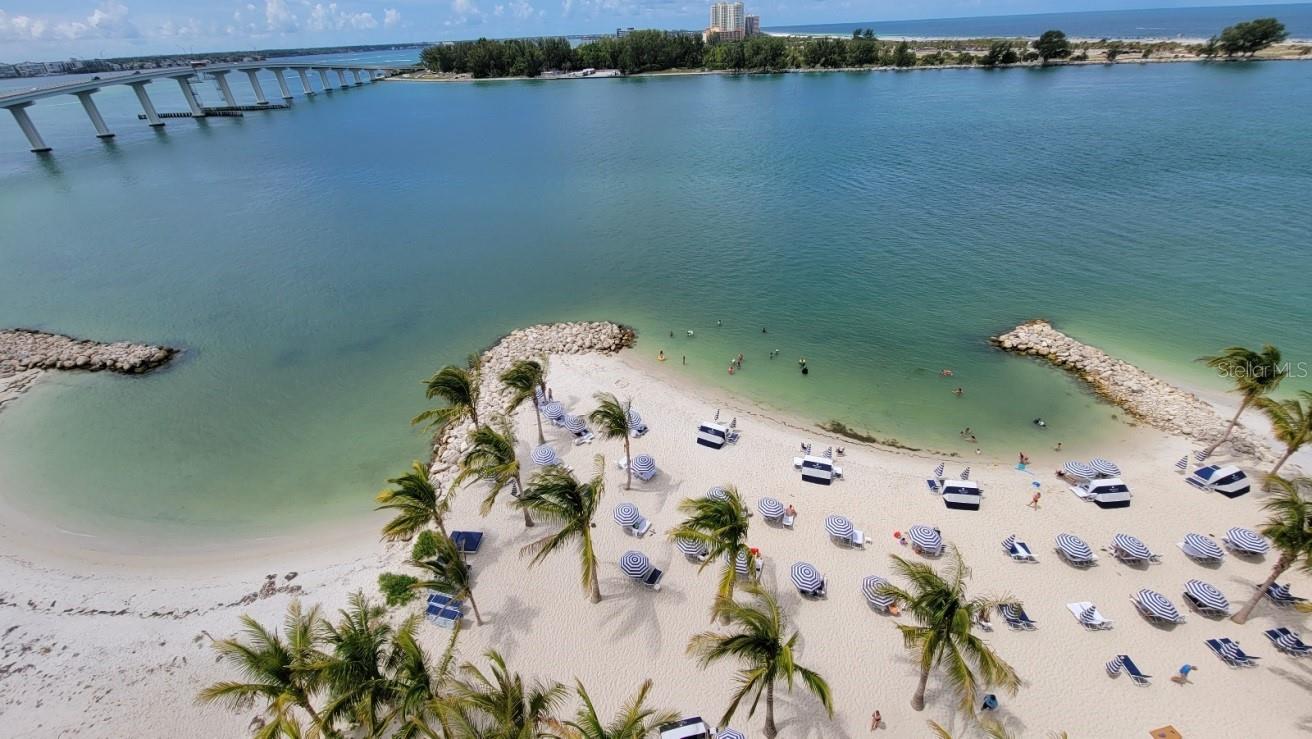 Listing photo id 35 for 691 Gulfview Boulevard 1510