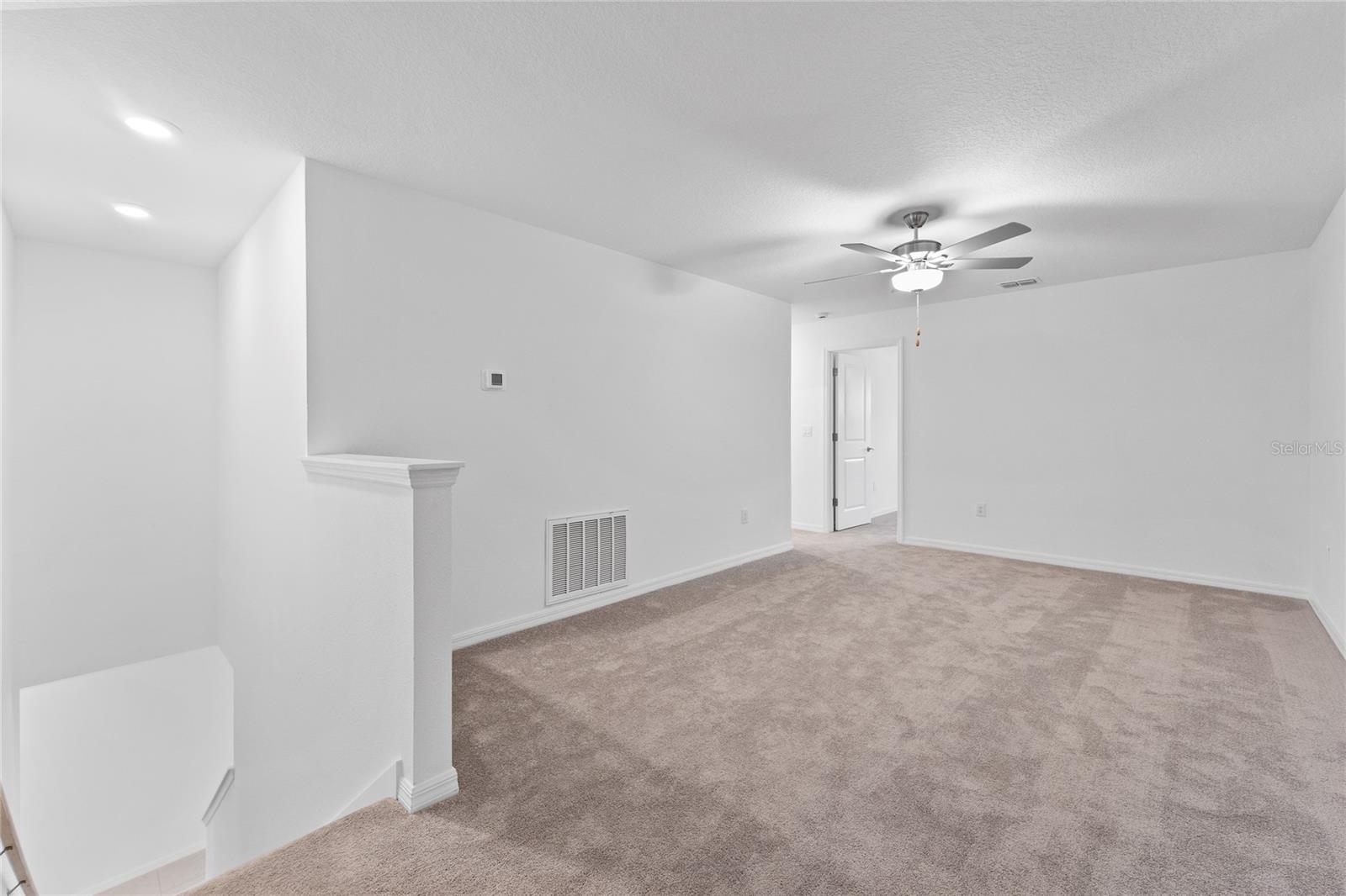 Image 18 of 47 For 17712 Nectar Flume Drive