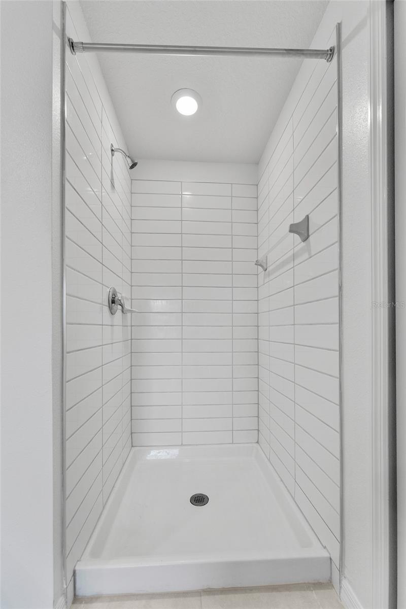 Image 28 of 47 For 17712 Nectar Flume Drive