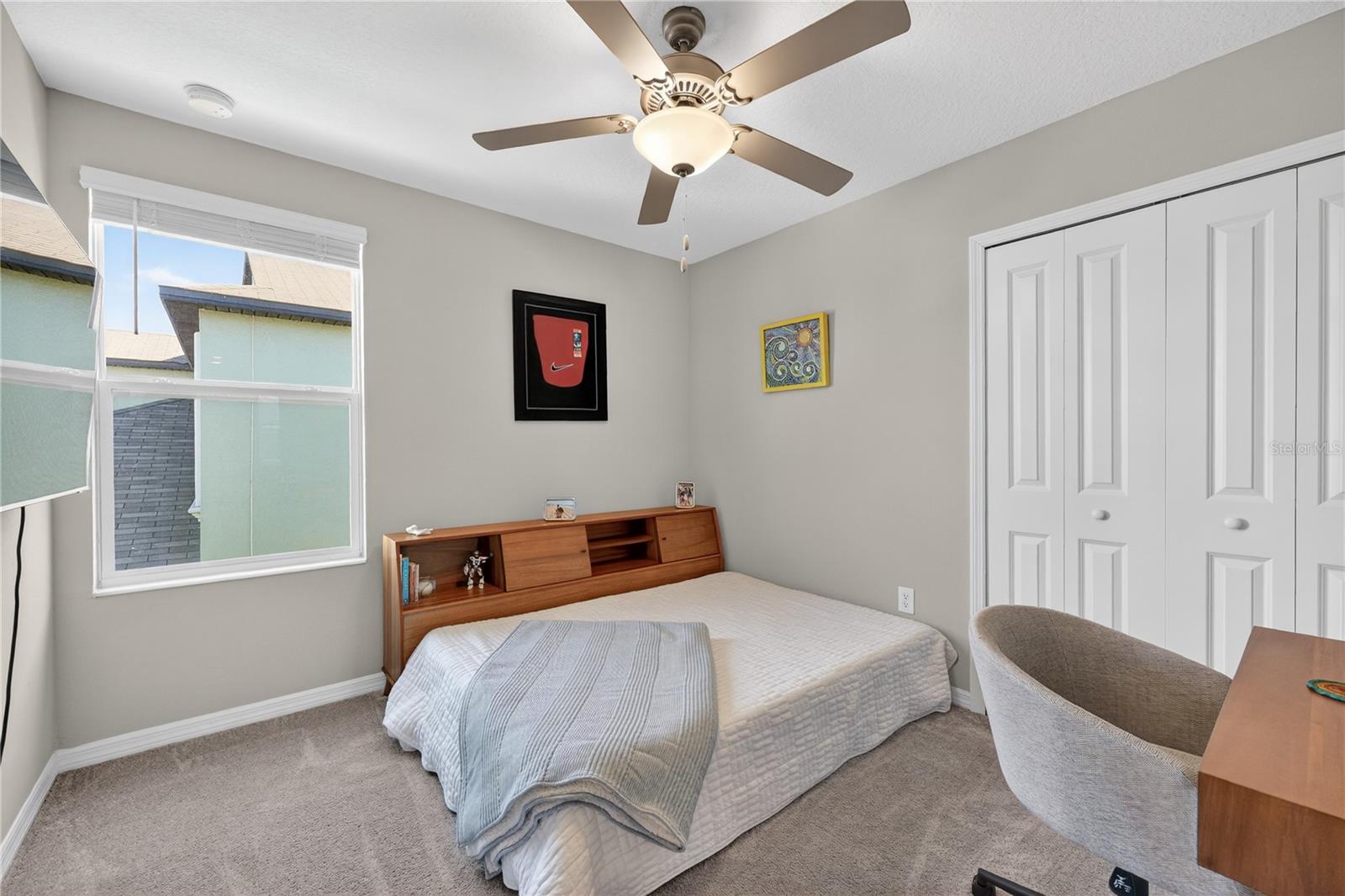 Image 28 of 59 For 416 Royal Empress Drive