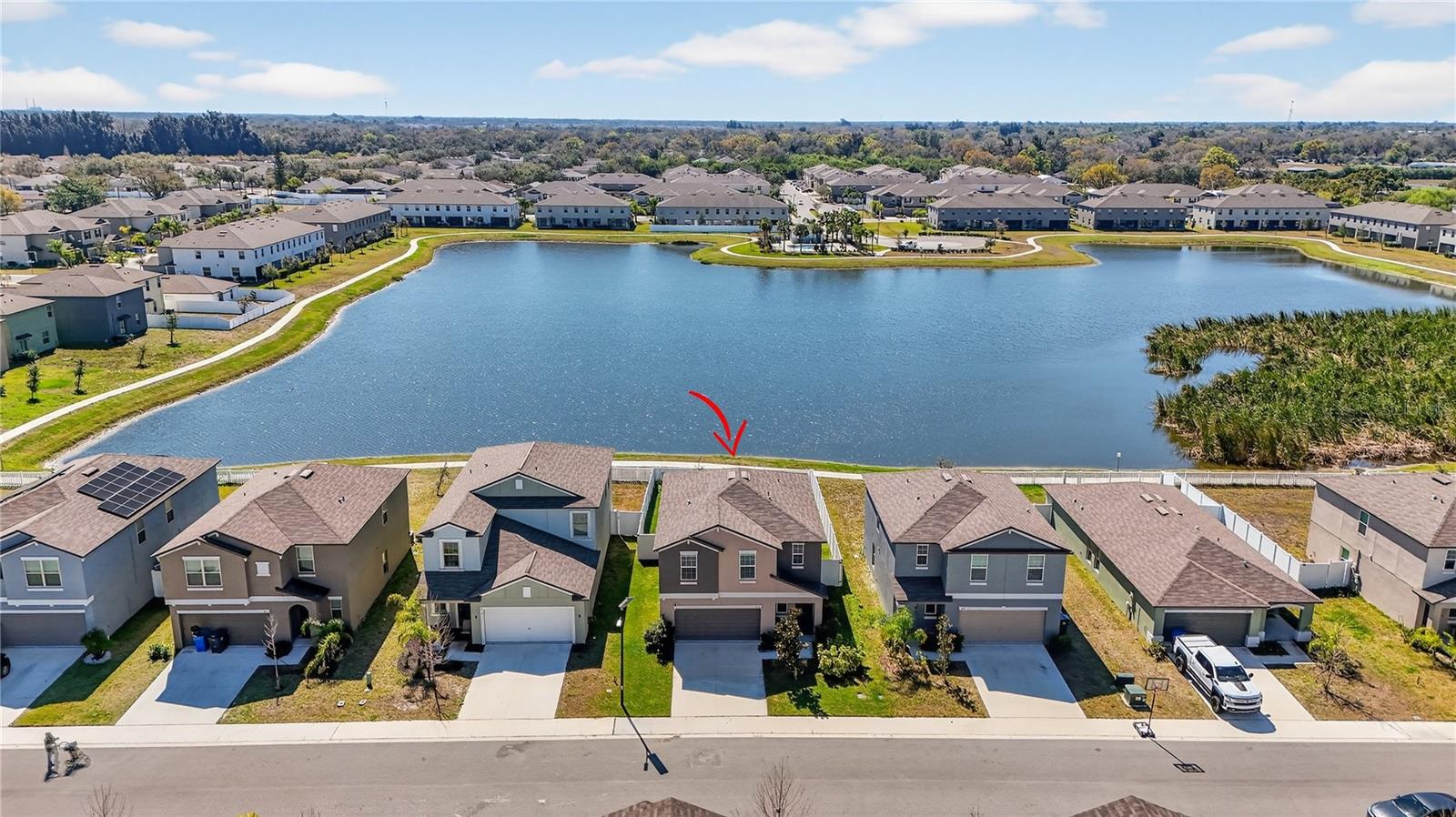 Image 3 of 59 For 416 Royal Empress Drive