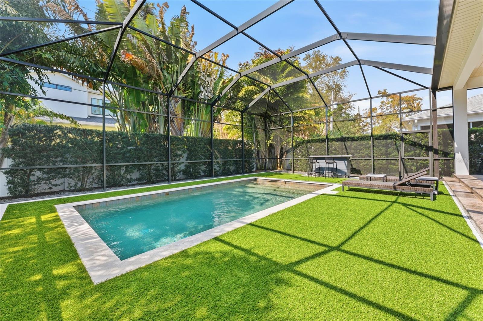 Image 67 of 79 For 209 Hubert Avenue