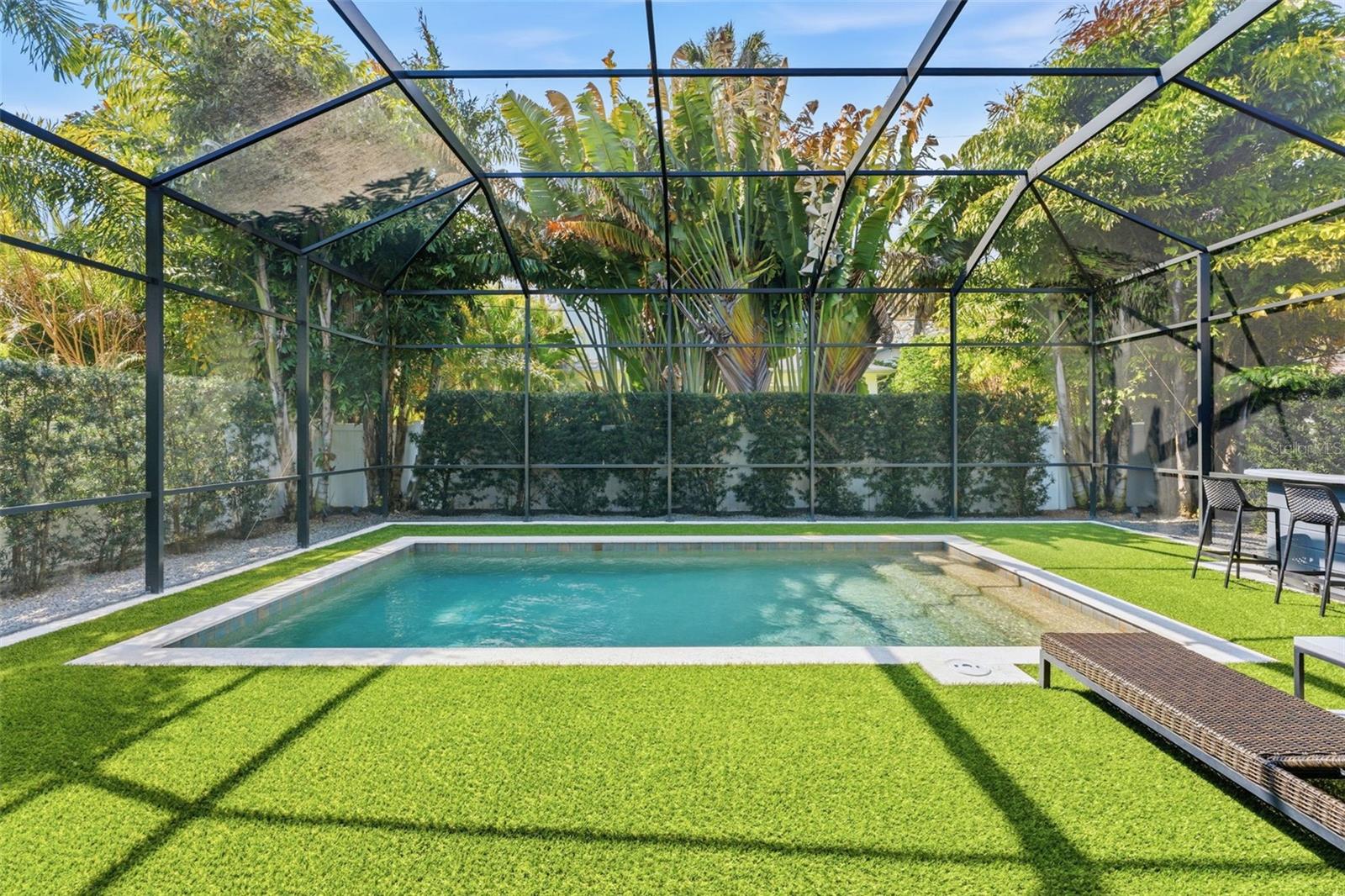 Image 70 of 79 For 209 Hubert Avenue